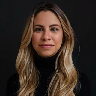 Ampliar imagem: Isabela Alcântara, Nefrologista Rio de Janeiro