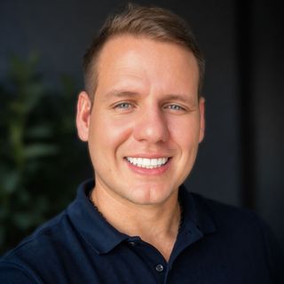 Dr. Leonardo  Negrini