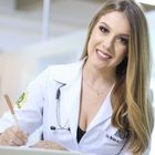 Dra. Mariana  Soares Peron