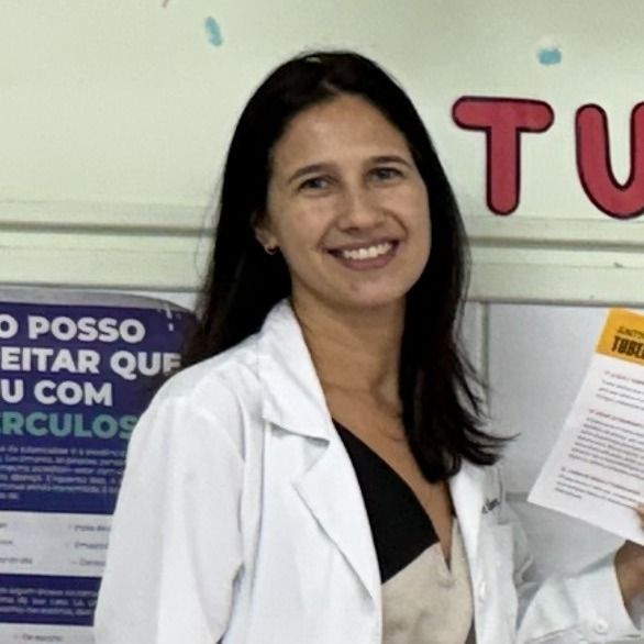 Jullyana Kristina Vieira Vasconcellos, Médico de família Serra
