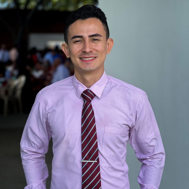 Luis Miguel Carvajal Varela, Psicólogo Villavicencio