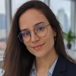 Isabela Bezerra Lubambo Maia, Neurologista Porto Alegre