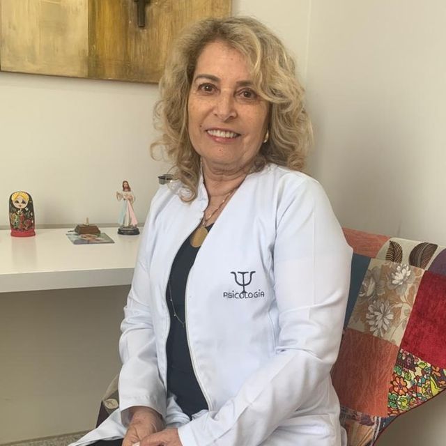 Deyse  Beatriz Da Silva Prado, Psicólogo Carmo do Cajuru