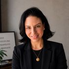 Dra. Ana Vitória Neves