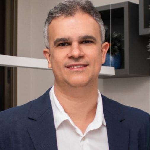 Flavio Calhau Machado, Gastroenterologista Vila Velha