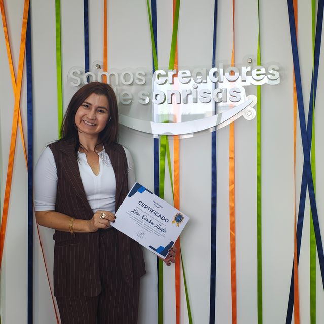Carolina Gabriela Kaefer, Odontólogo Capital Federal