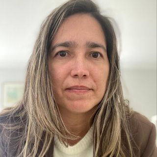 Dra. Karina Vieira De Melo