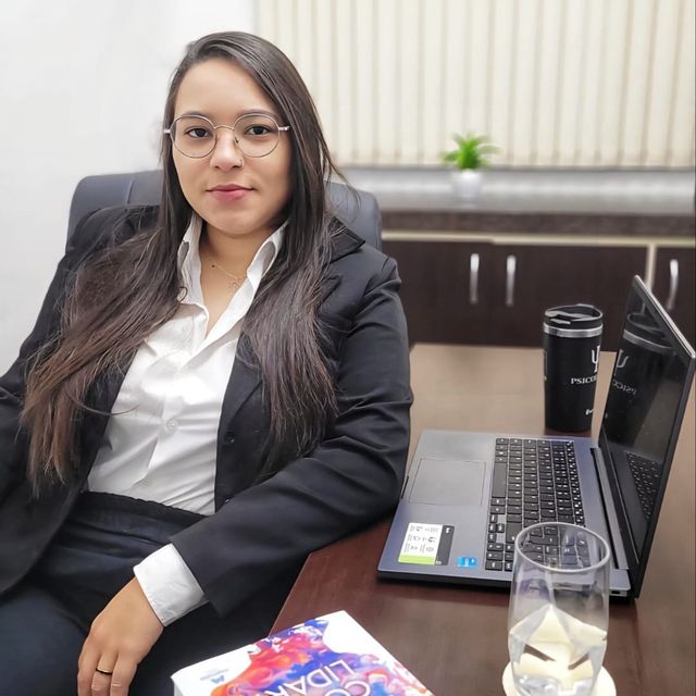 Thayná Oliveira, Psicólogo Presidente Prudente