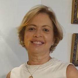 Ampliar imagem: Adriana Bochensky, Fisioterapeuta Fortaleza