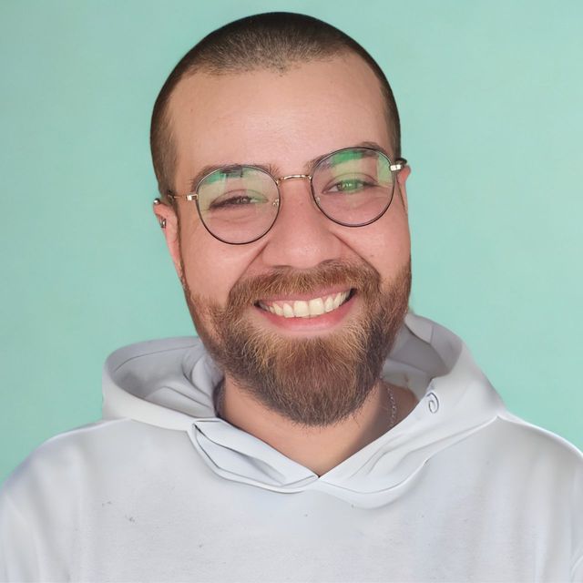 Hernán Fernández, Psicólogo Castro