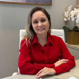  Ana Carolina Avellar