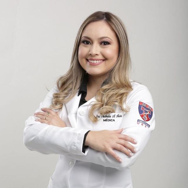 Nathália Almeida, Médico de família Salvador