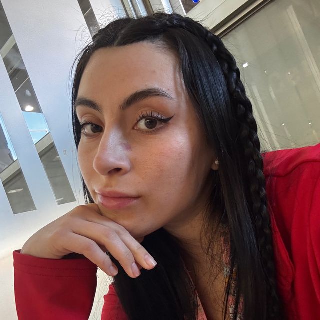 Alexandra  Calisto , Matrona Zapallar