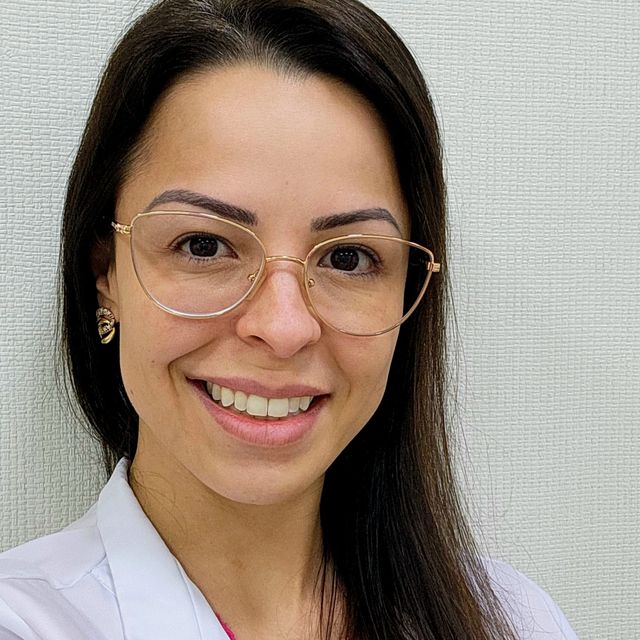 Ana Cecilia De Oliveira Resende, Endocrinologista São Paulo