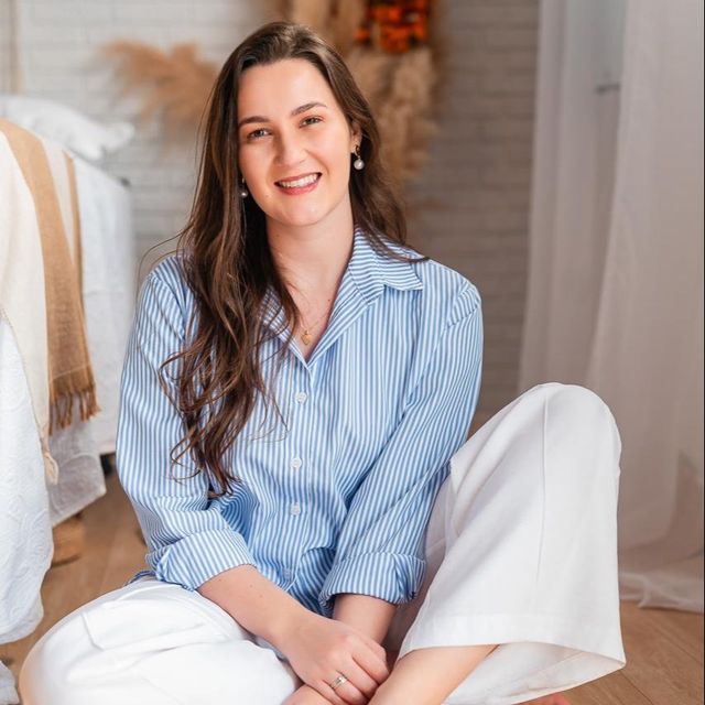 Raissa Monteiro Silva, Dermatologista Itajubá