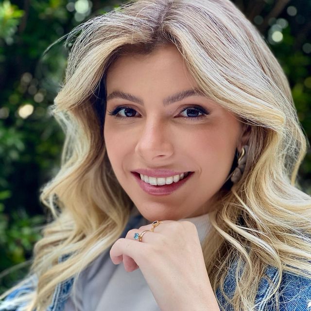 Larissa Loyola, Psicólogo Curitiba