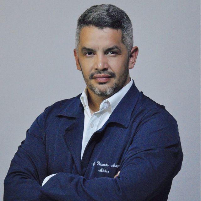 Eduardo  Araya, Médico de família Palhano