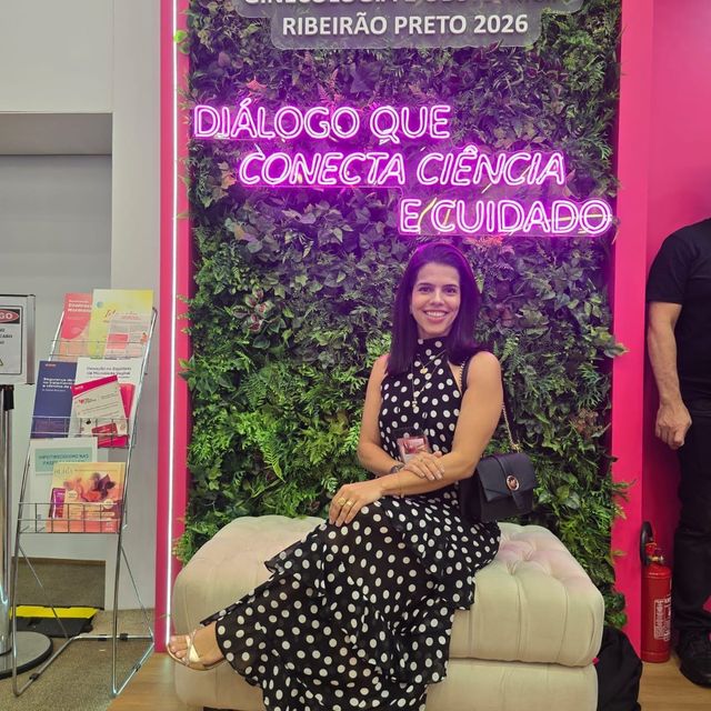 Ana Paula Novais Silca, Ginecologista Varginha