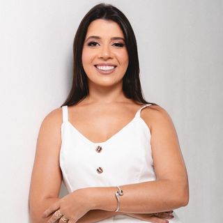 Lara Maria  Martins Lima, Geriatra Itapetinga