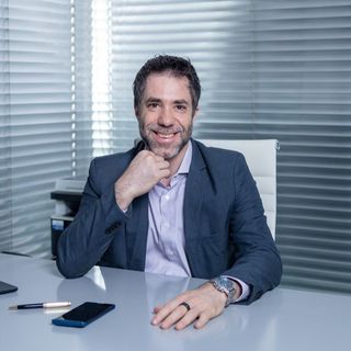 Dr. Marcelo Pavan Paiva