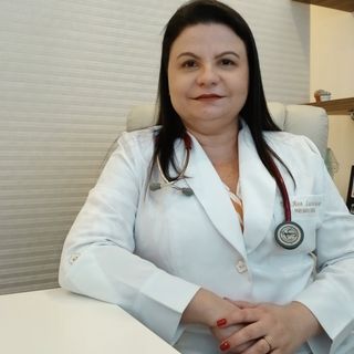 Dra. Ana Lucia Duque Pereira