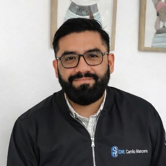 Camilo Alonso Mancera Leal, Ortopedista y Traumatólogo Bogotá