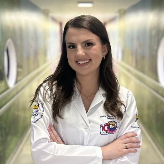 Leticia Carlota Bonatto, Pediatra São José Dos Pinhais