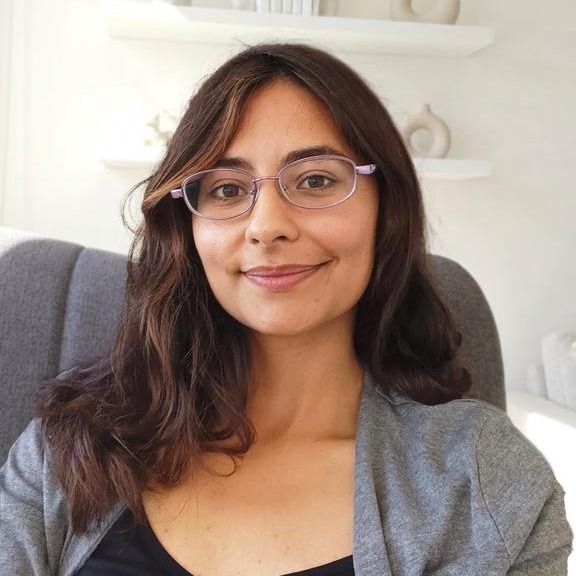 Ángela  Granados Abarzúa, Psicólogo Las Condes