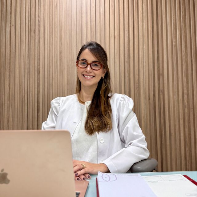 Ana Cláudia Veneziani, Psiquiatra Fortaleza