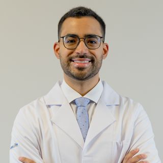 Vinícius Cruz Parrela, Oncologista Belo Horizonte