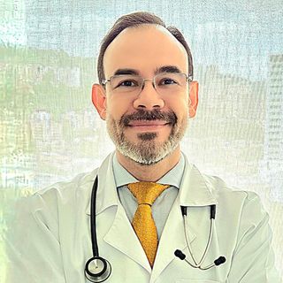 Acercar imagen: Camilo Andrés Quintero Cadavid, Endocrinólogo Envigado