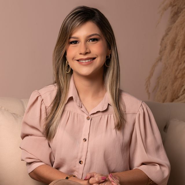 Julia Akel de Oliveira Feitosa, Psicólogo Manaus