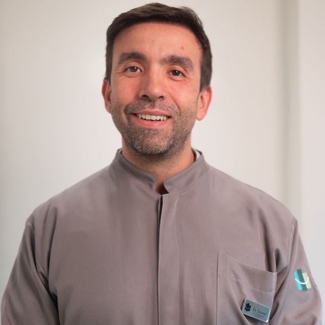 Daniel  Flaeschen Nunes, Dentista Niterói