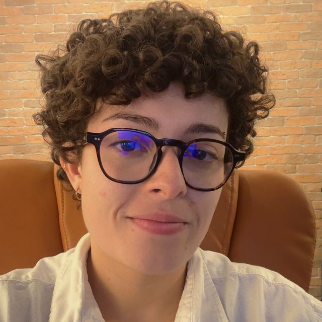 Julia Quaresma, Psicólogo Santos