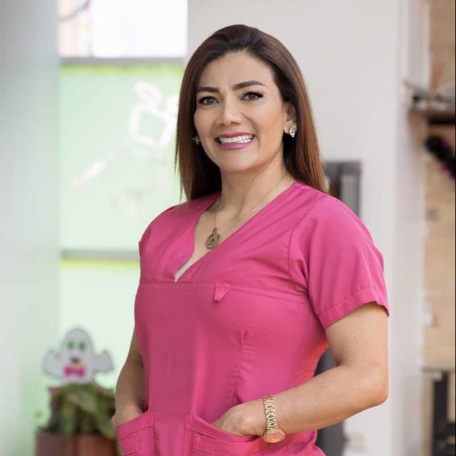 Dayanna Velandia Toca, Odontólogo Chía