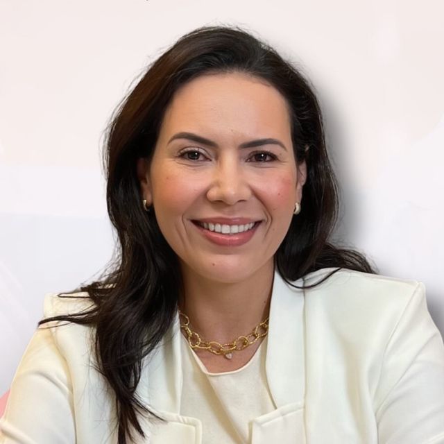 Kellen Lopes, Ginecologista Fortaleza