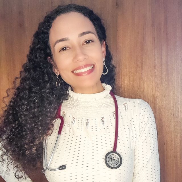 Lohana  Ribeiro da Silva, Médico de família Goiânia