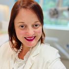 Dra. Luciana Breder