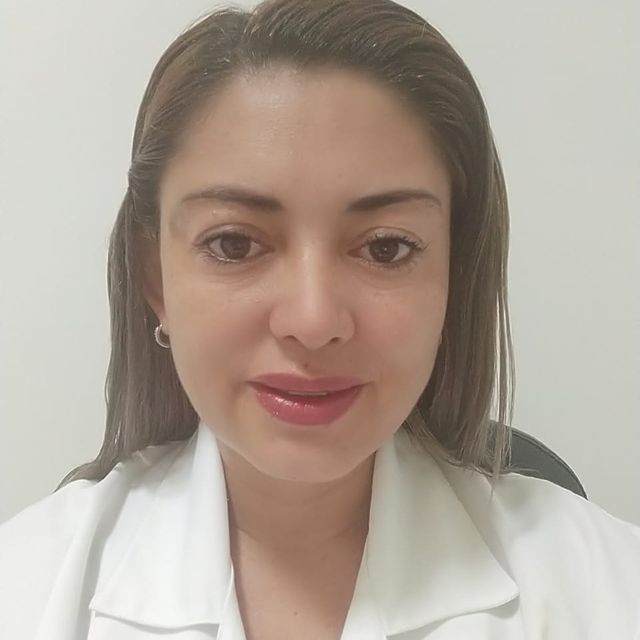 Liliana Junco Lamus, Médico laboral Ibagué