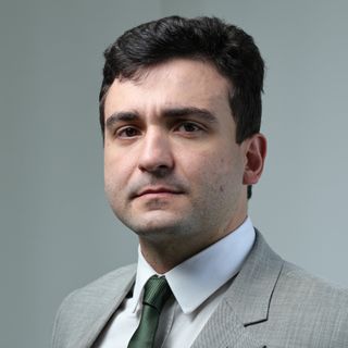 Marlon Souza, Neurocirurgião São Paulo