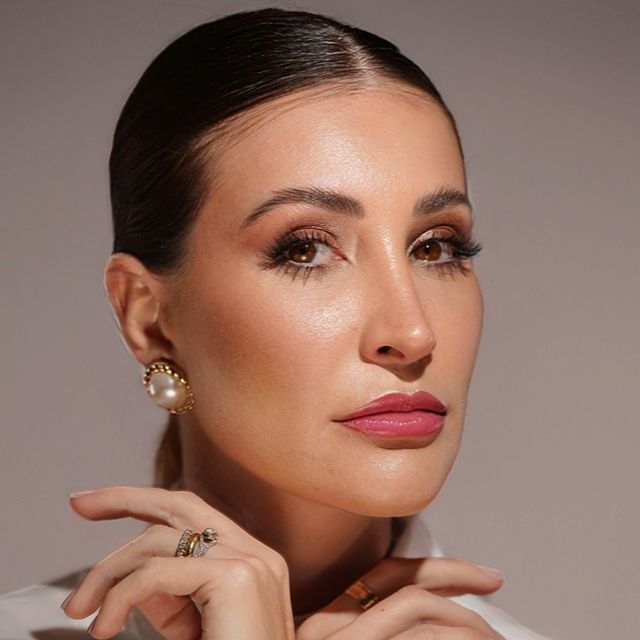 Ana Lívia Bagatini, Dermatologista Mogi Guaçu