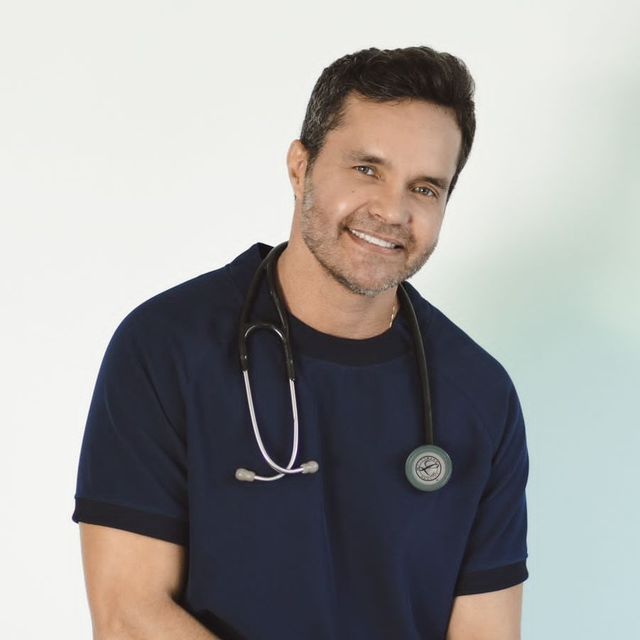 Vinicius Silqueira, Dermatologista Altamira