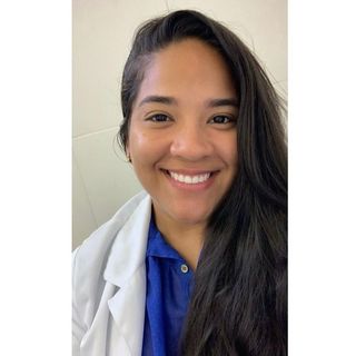 Ampliar imagem: Bethania Araujo, Dentista Feira de Santana