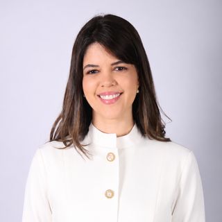 Júlia  Andrade Moutinho, Cardiologista Lauro de Freitas