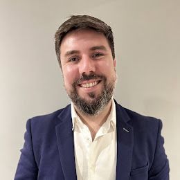 Nicolás Leal Bustos, Psicólogo Santiago