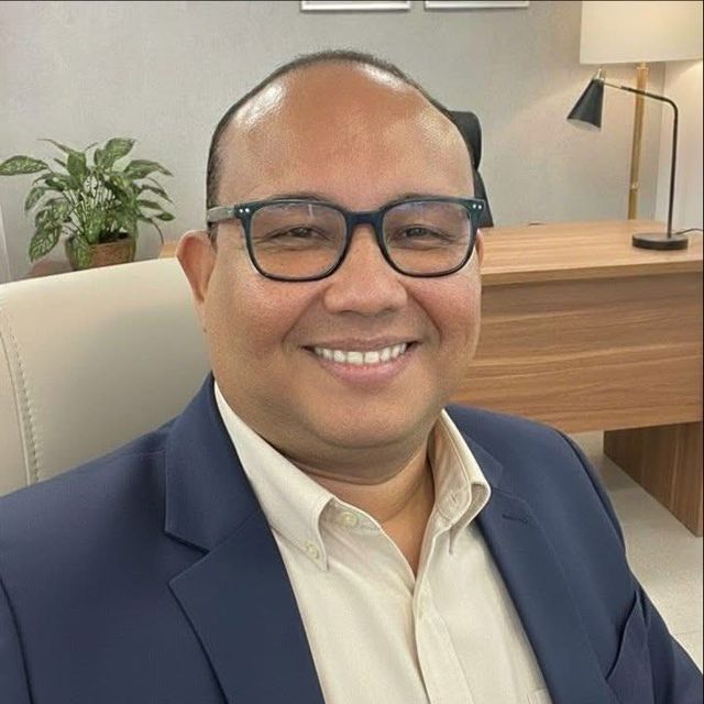 Flávio Minervino, Psicólogo Recife