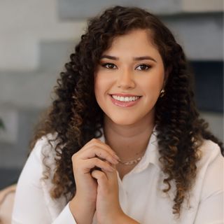 Ampliar imagem: Nathália de Melo Vieira, Ginecologista São Paulo