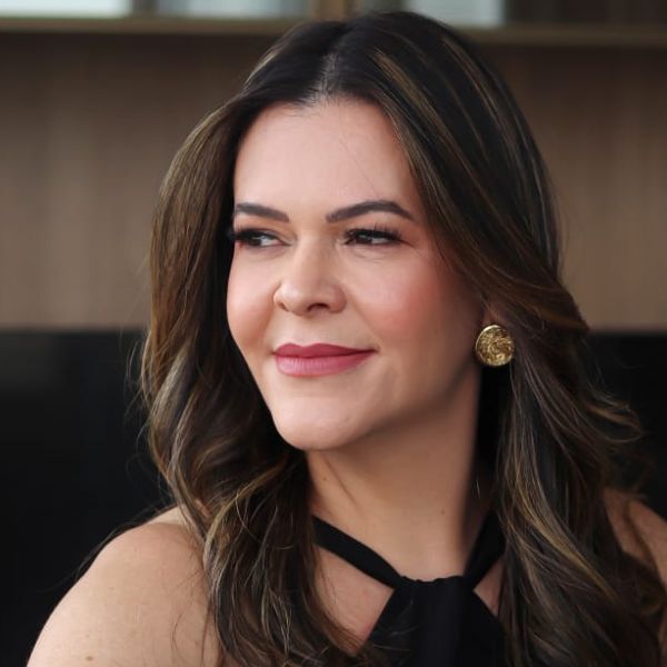 Almira Marques Pinheiro, Psicólogo Divinópolis