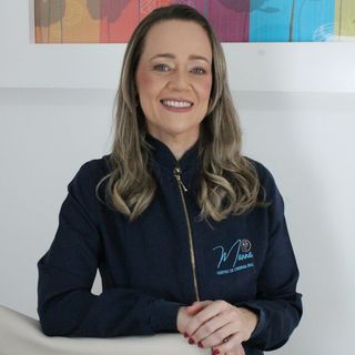 Larissa Gomes Bernadino, Dentista Iturama