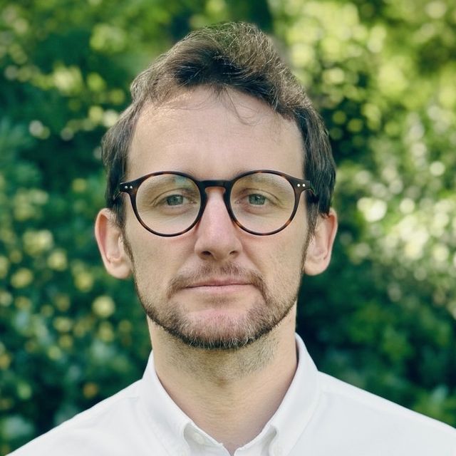 J. Lucas Aravena Romero, Psicólogo Las Condes